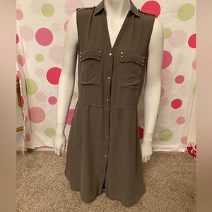 H&M Women’s Size 8 Sleeveless Button-Up Long Blouse Shirt Dress Gold Buttons EUC